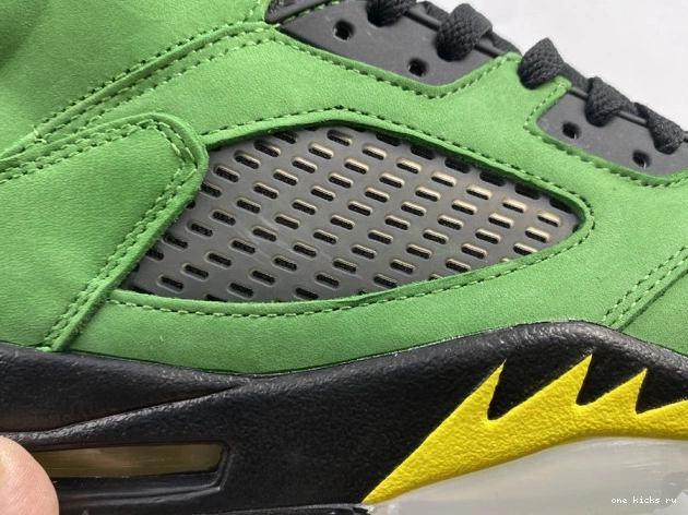 Chep Onekick Jordan Air Ducks Oregon SE 5 CK6631-307 0731
